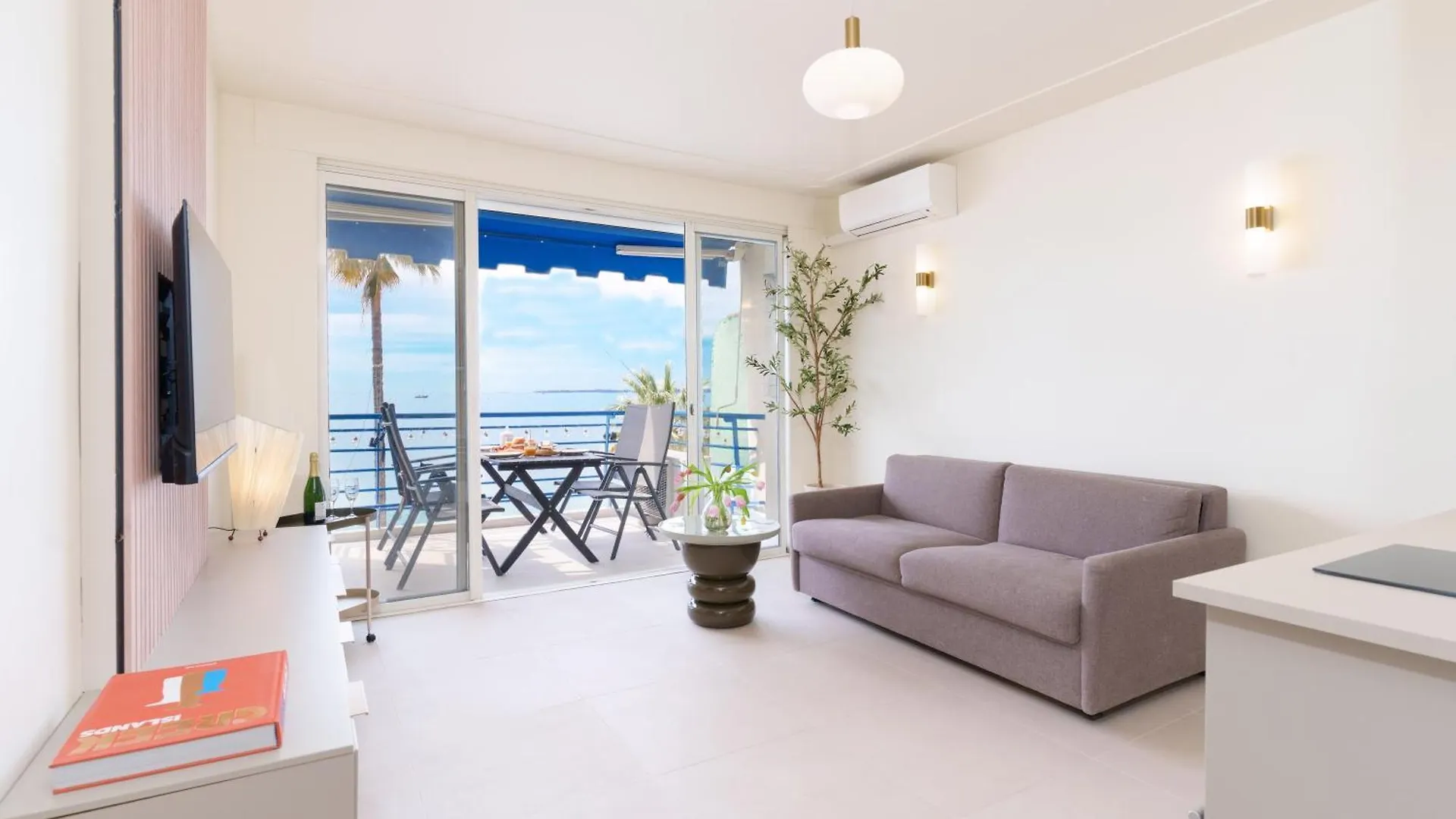 Studio Terrasse Vue Mer Idyllique Antibes 0*,