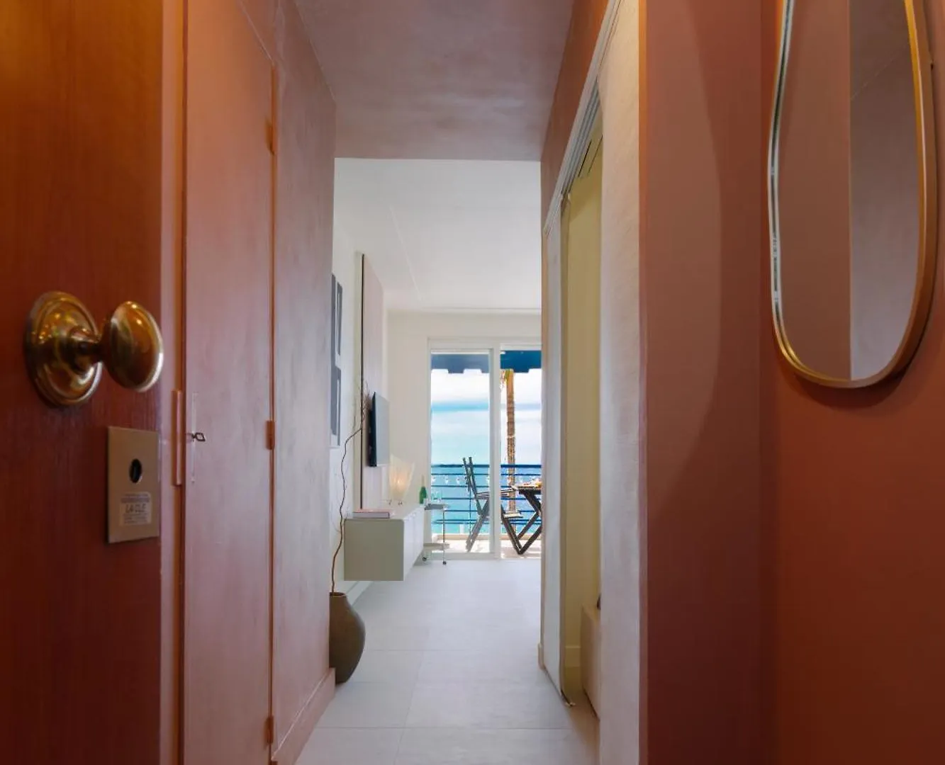 Studio Terrasse Vue Mer Idyllique Αντίμπ Γαλλία